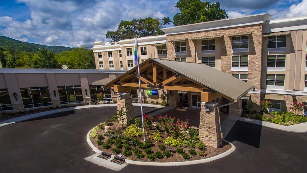 Holiday Inn Express Gatlinburg Downtown in Gatlinburg, Tn