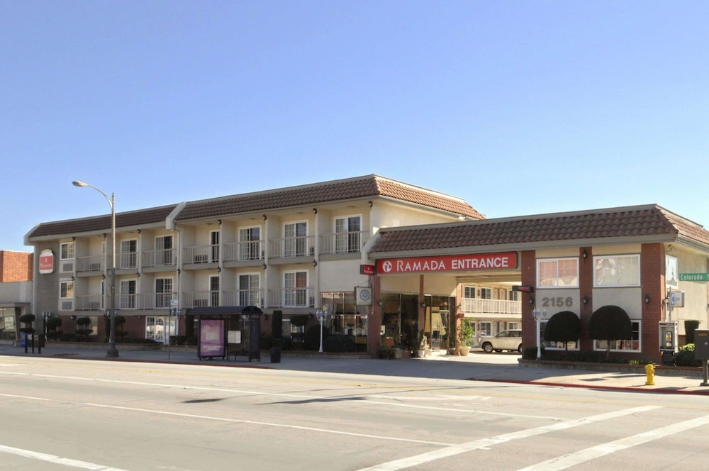 Ramada by Wyndham Pasadena in Pasadena, Ca