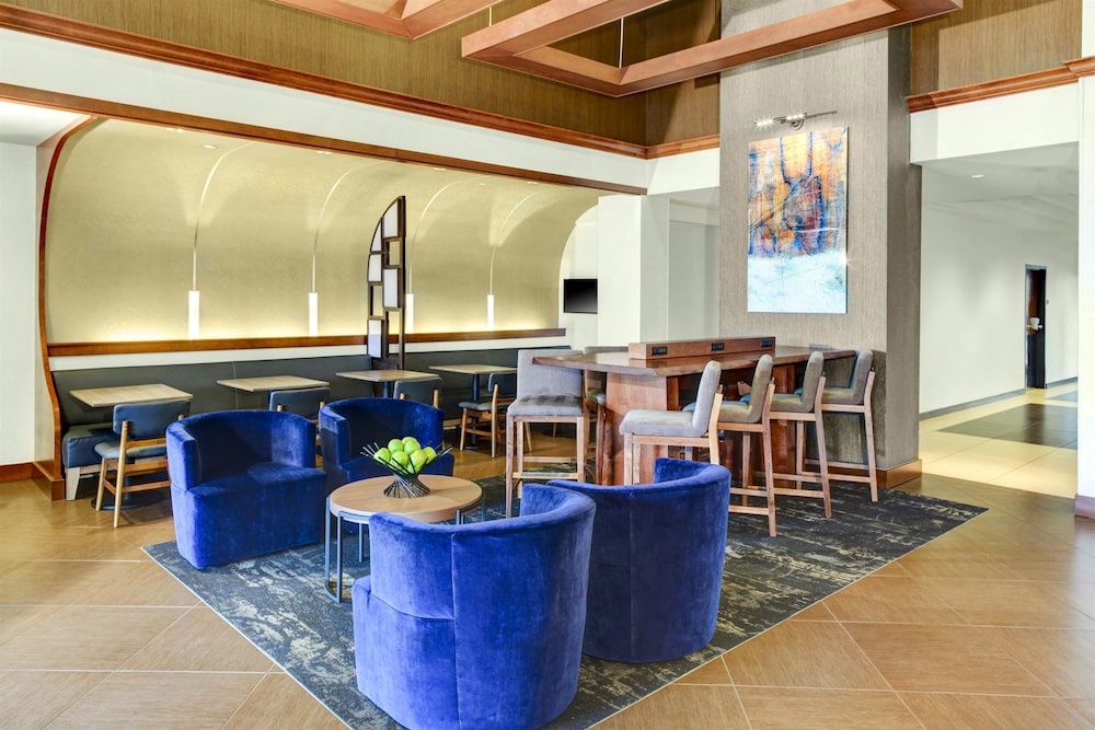 Hyatt Place Pittsburgh Airport/Robinson Mall in Pittsburgh, Pa