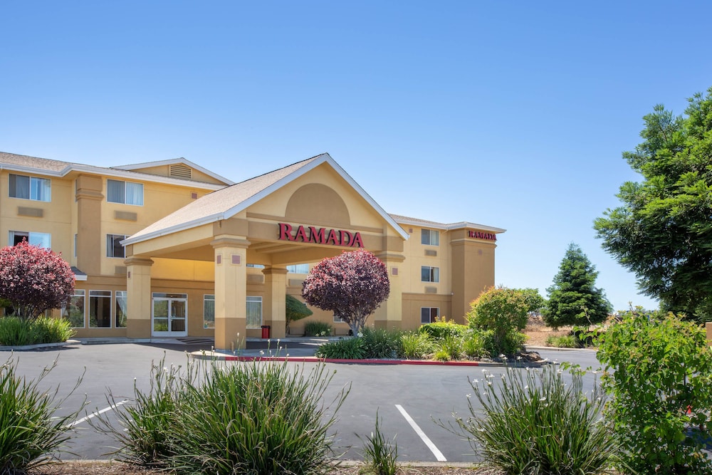 Holiday Inn Express Redding North in Redding, Ca