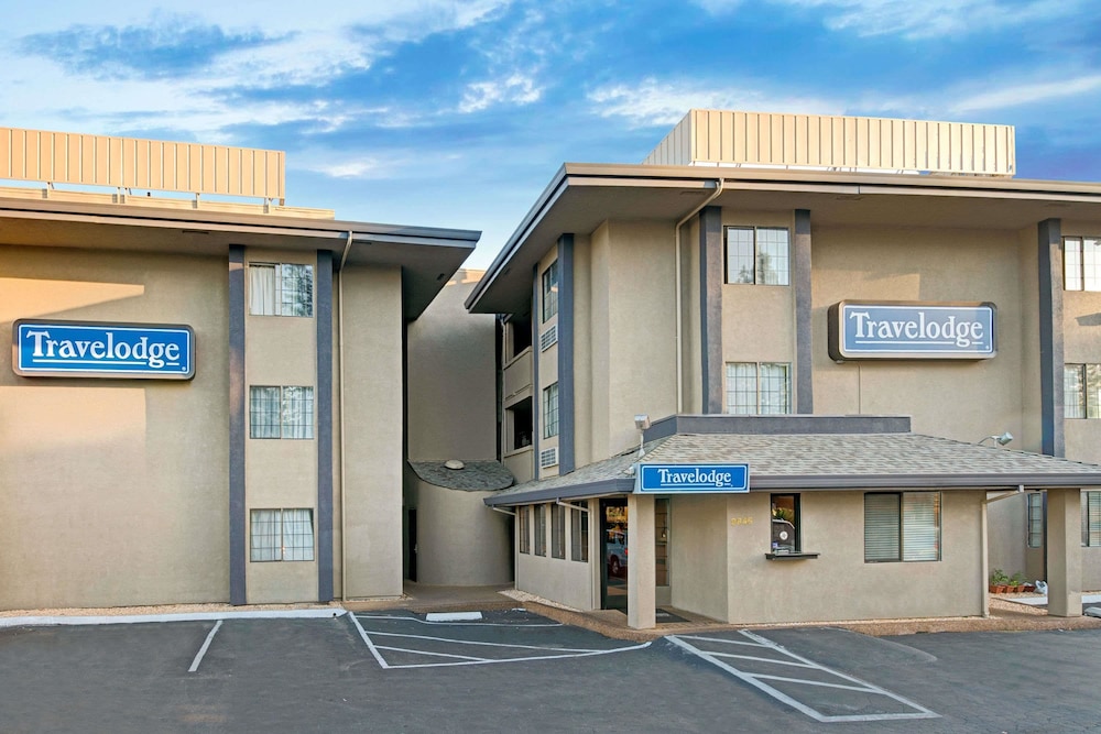 Travelodge by Wyndham Sacramento / Rancho Cordova in Sacramento, Ca