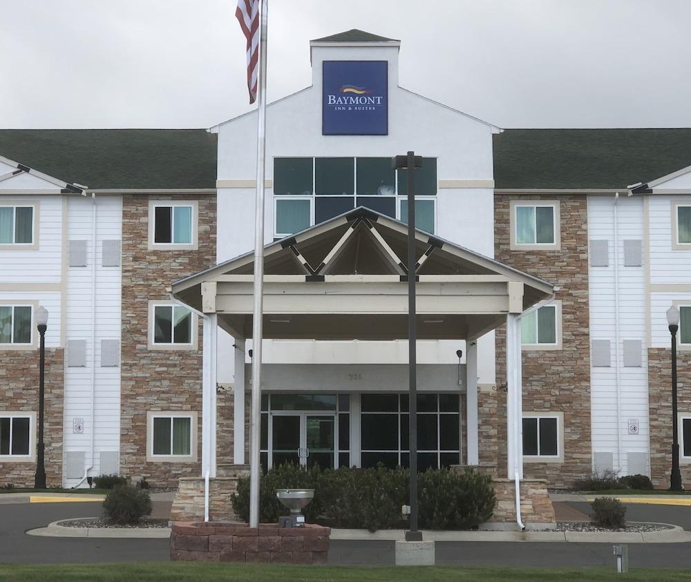 Baymont by Wyndham Sheridan in Sheridan, Wy