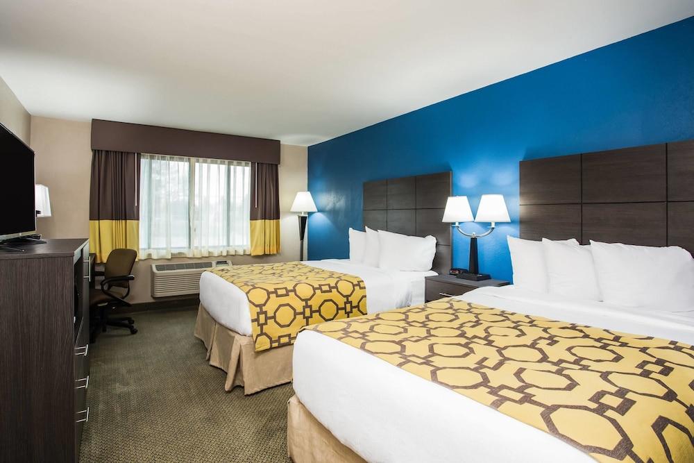 BAYMONT BY WYNDHAM APPLETON in Appleton, Wi