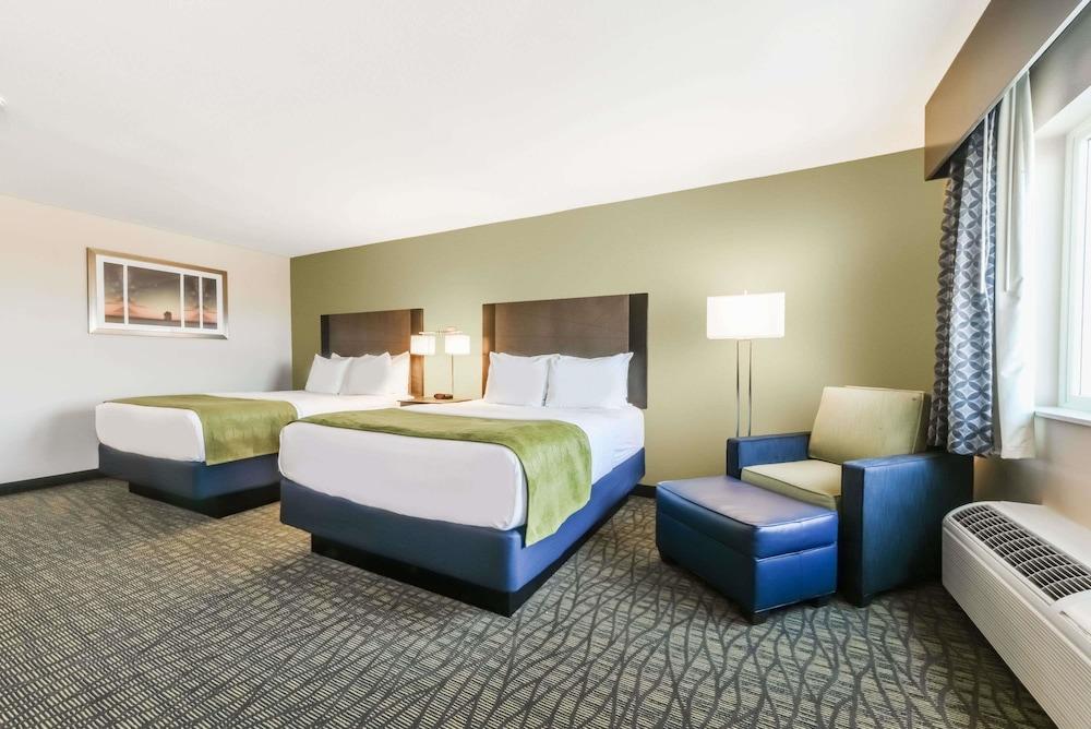 BAYMONT BY WYNDHAM ARDMORE in Ardmore, Ok