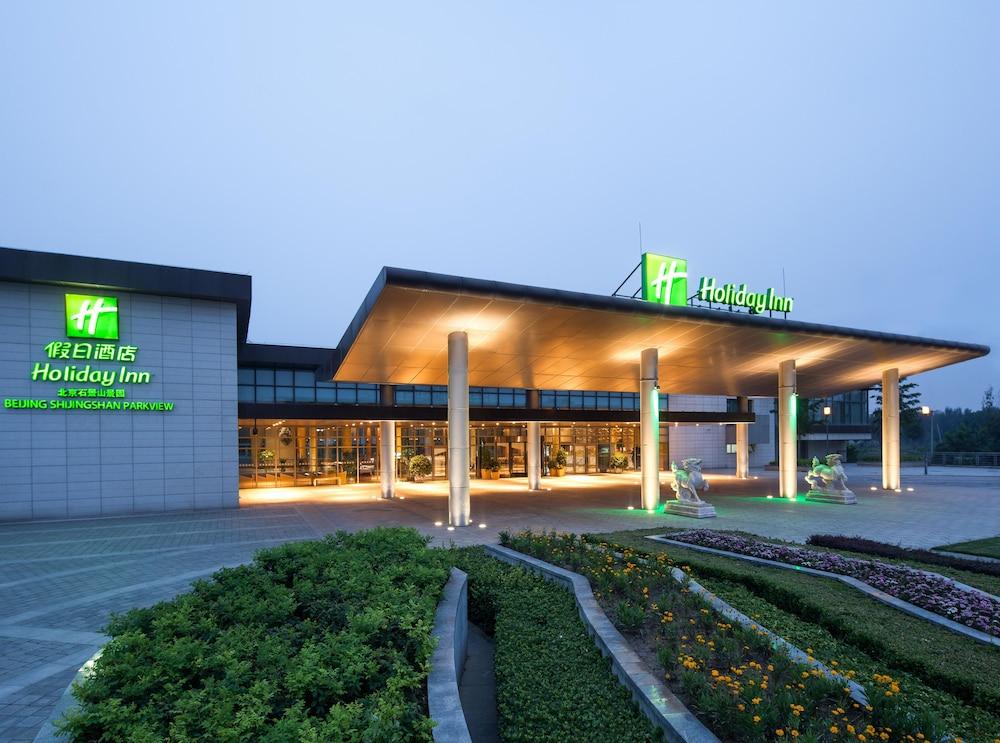 Holiday Inn Beijing Shijingshan Parkview in Beijing