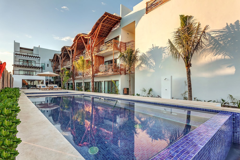 Mystique Holbox by Royalton, A Tribute Portfolio Resort in HOLBOX