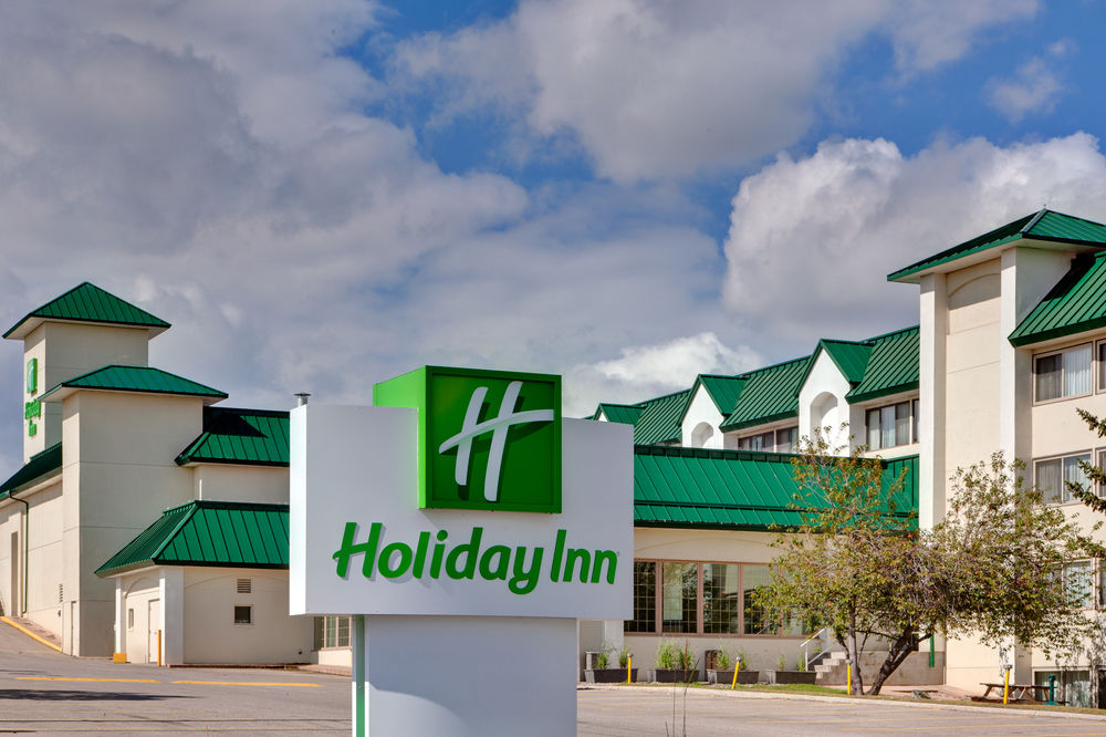 HOLIDAY INN MACLEOD TRAIL SOUTH in Calgary