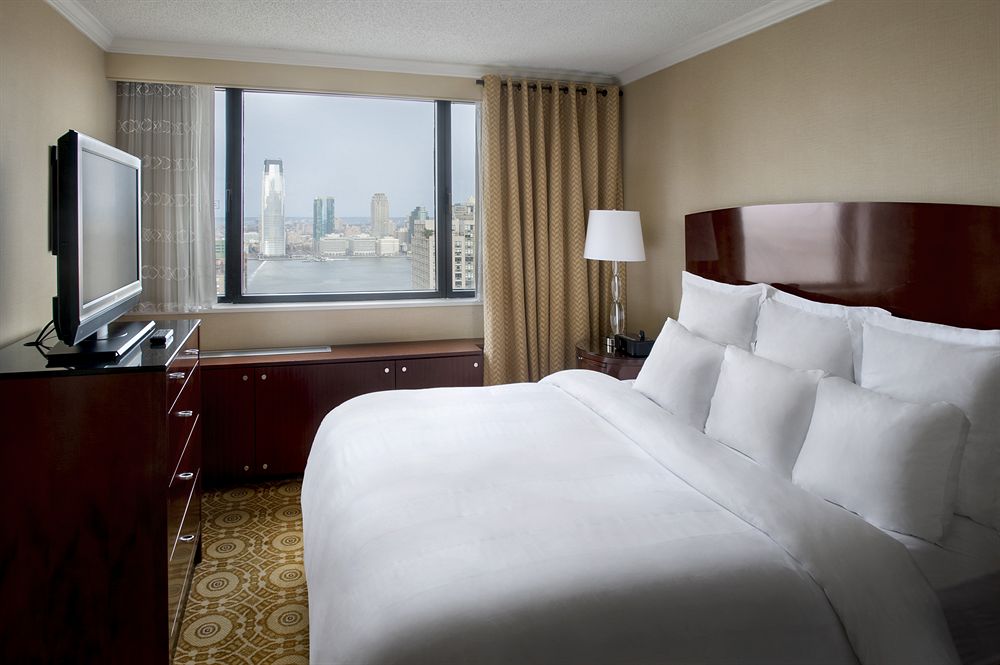 NEW YORK MARRIOTT DOWNTOWN in New York, Ny