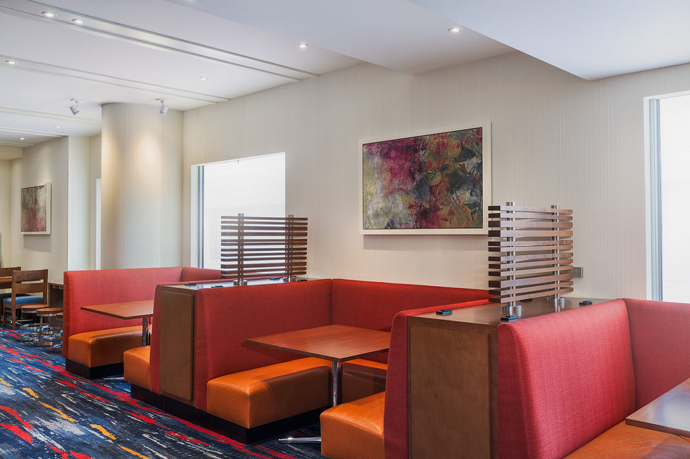 HOLIDAY INN EXPRESS & SUITES SAN FRANCISCO FISHERM in San Francisco