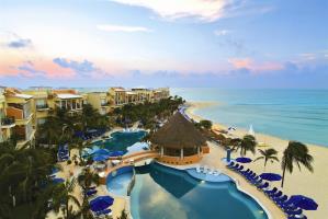 Wyndham Alltra Playa del Carmen Adults Only All Inclusive in Playa Del Carmen