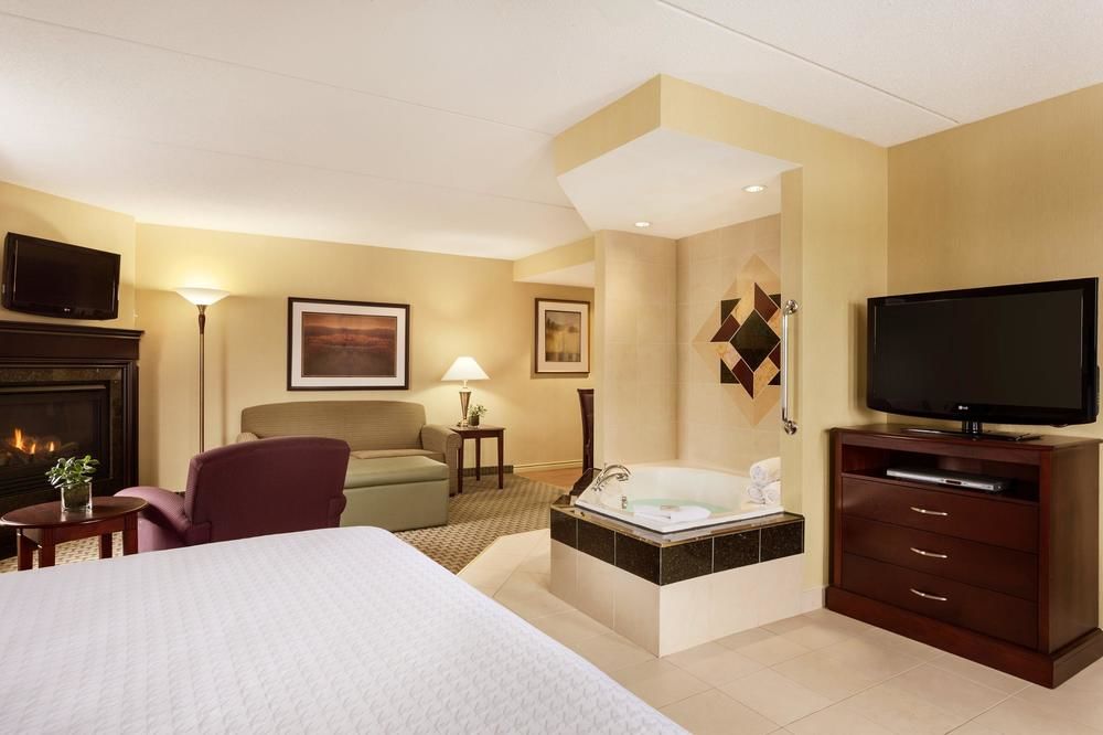 Homewood Suites by Hilton Cambridge-Waterloo, Ontario in Cambridge