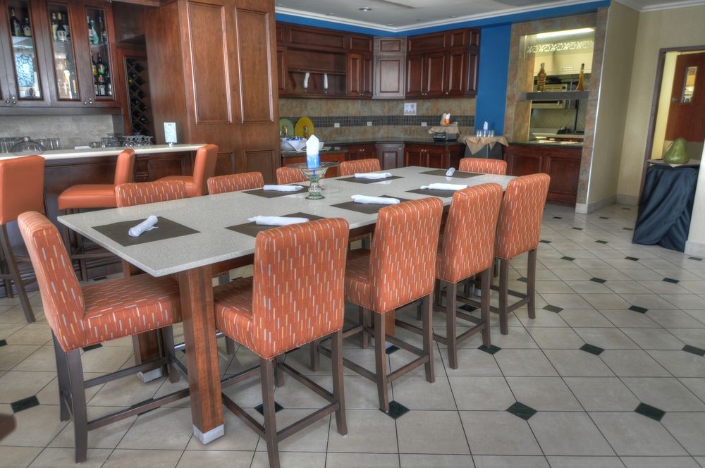 Hilton Garden Inn Toronto/Oakville in Oakville