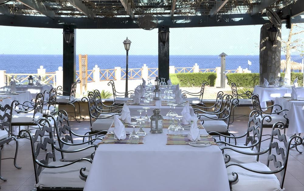 HILTON SHARM WATERFALLS RESORT in Sharm-El-Sheikh