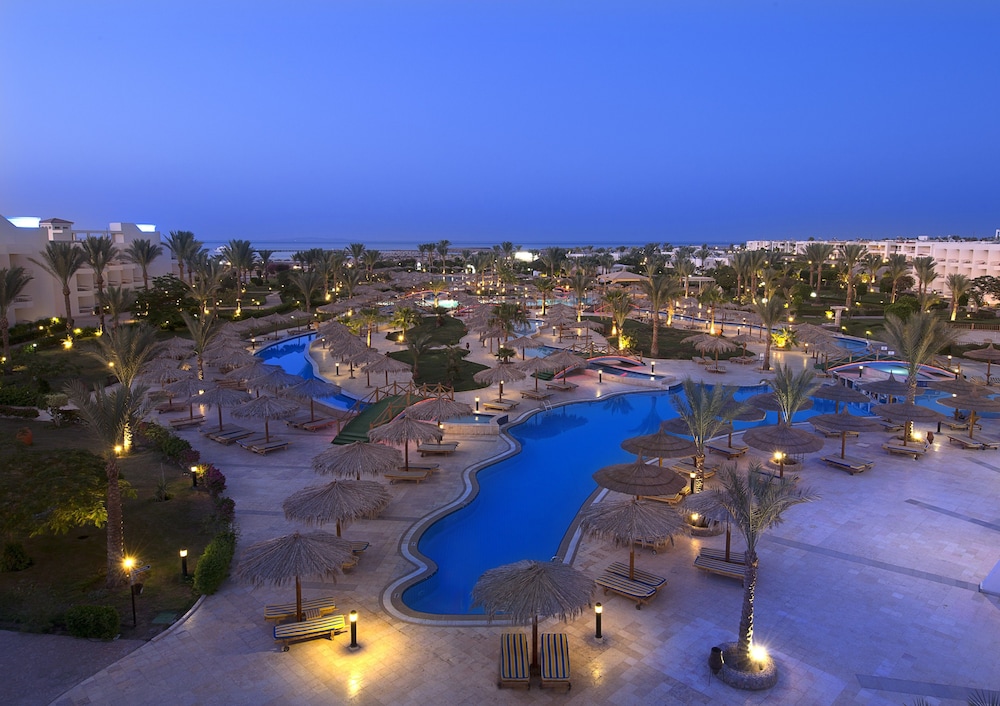 HURGHADA LONG BEACH RESORT (EX HILTON) in Hurghada