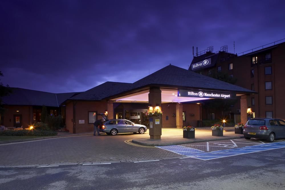 DoubleTree by Hilton Manchester Airport in Manchester