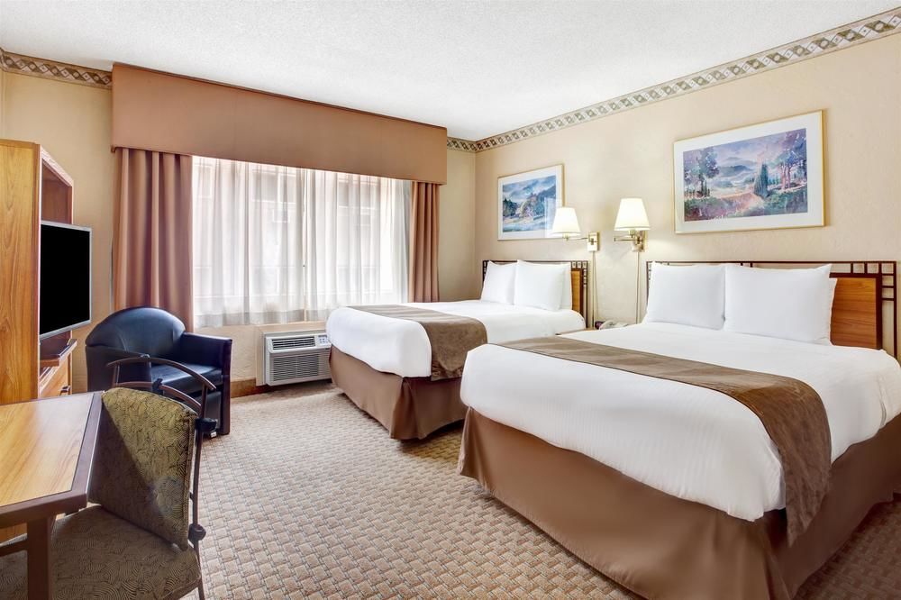 TRAVELODGE BY WYNDHAM SEATTLE BY THE SPACE NEEDLE in Seattle, Wa
