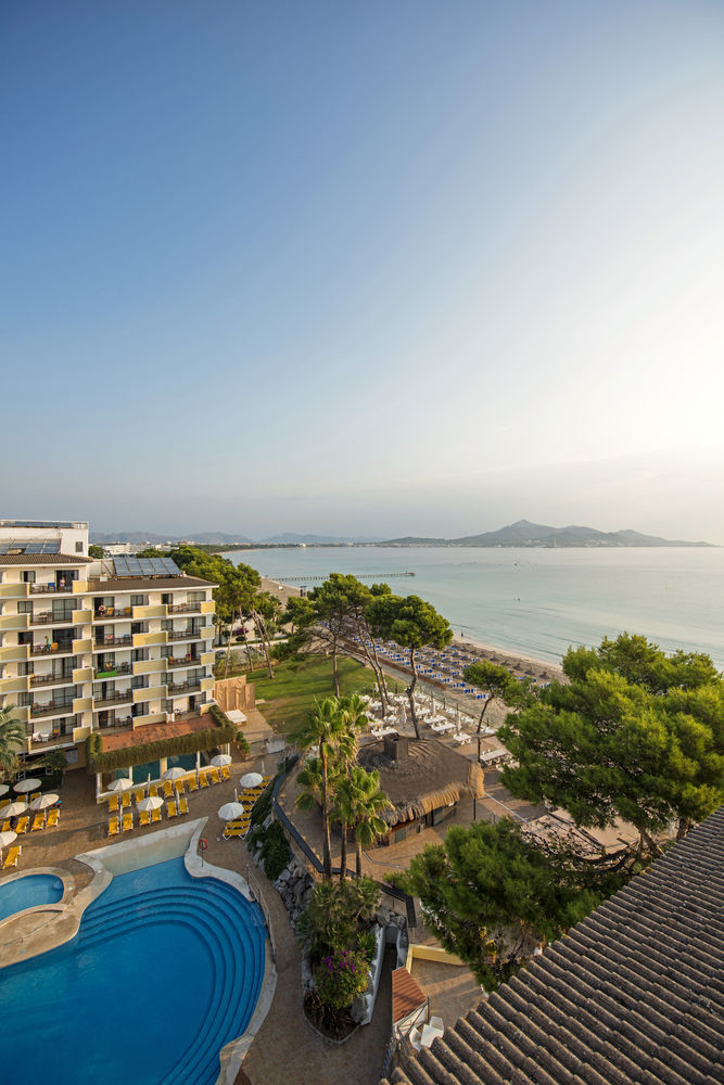 Iberostar Waves Alcudia Park in Alcudia