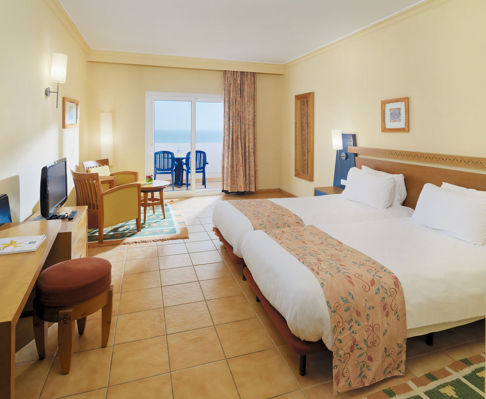 Iberostar Waves Founty Beach in Agadir
