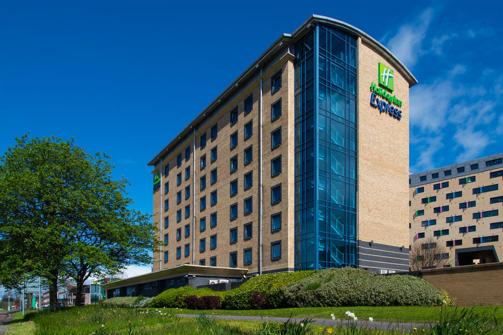 Holiday Inn Express Leeds City Centre in Leeds