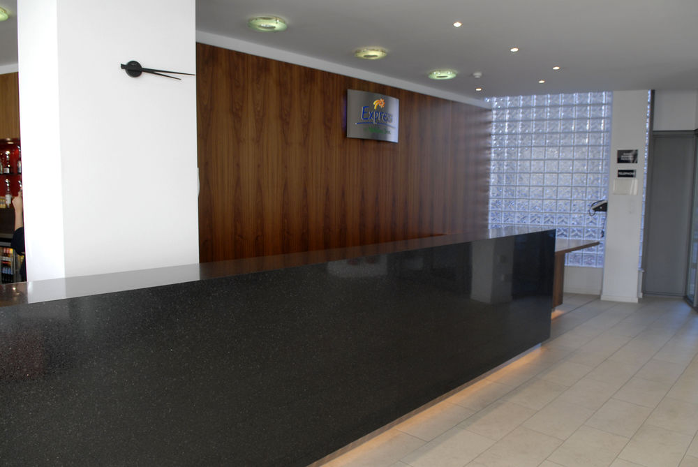Holiday Inn Express London City in London