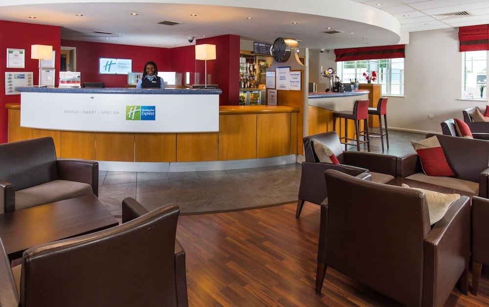 Holiday Inn Express Chingford North Circular in London