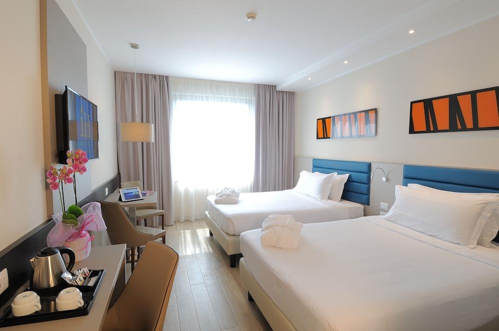 HOLIDAY INN MILAN in Milan