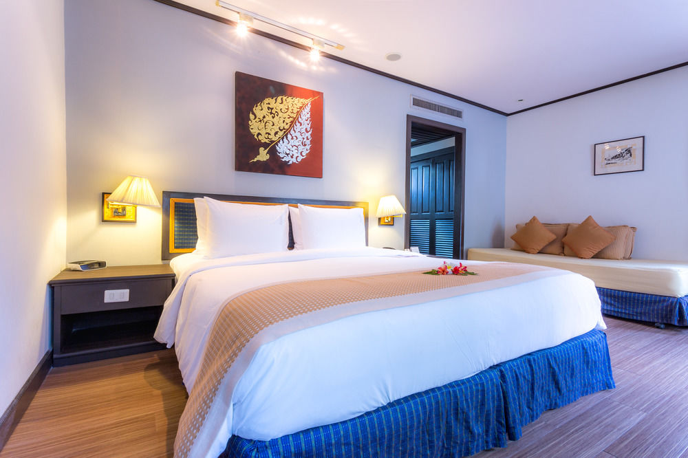 HOLIDAY INN RESORT PHI PHI ISLAND in Phi Phi Island