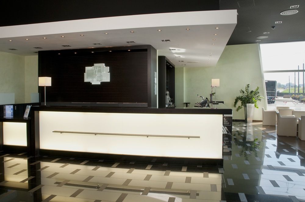 HOLIDAY INN WESTSIDE in Berne