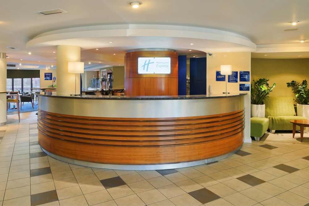 HOLIDAY INN EXPRESS KNOWSLEY in Liverpool
