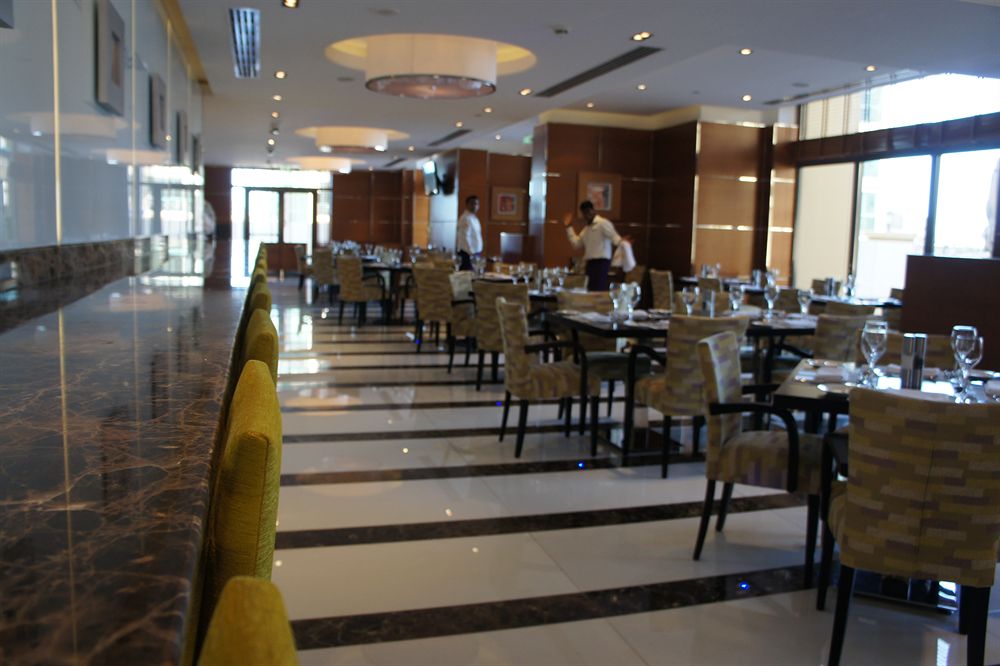Hilton Dubai The Walk in Dubai