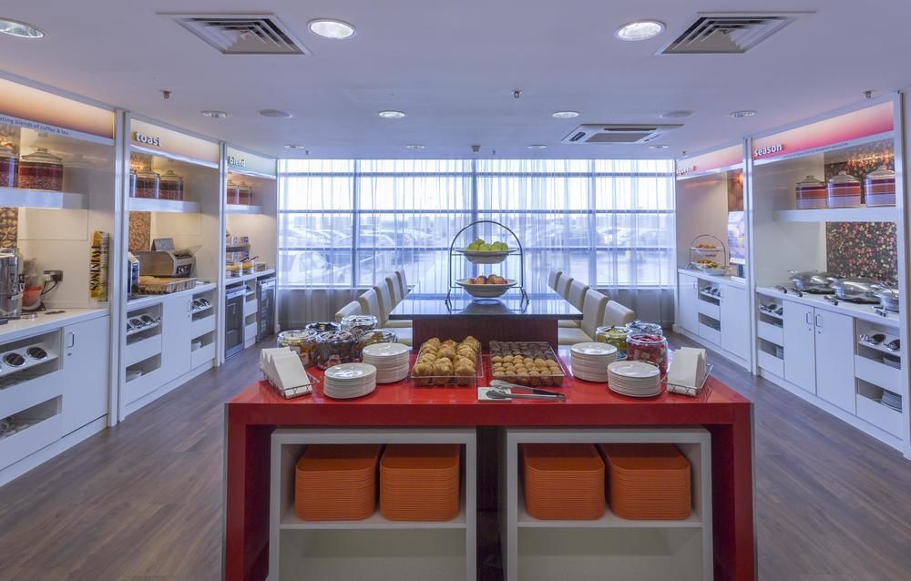 Hampton by Hilton Liverpool/John Lennon Airport in Liverpool