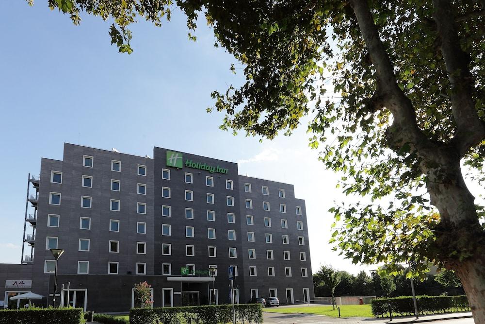 Holiday Inn Milan Nord Zara in Milan