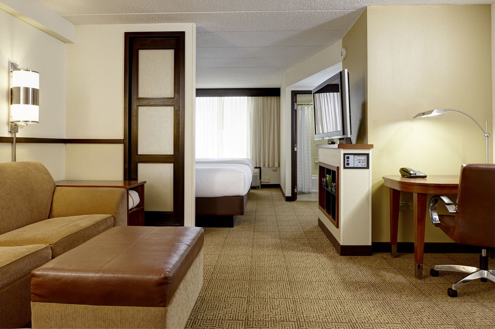 HYATT PLACE MEMPHIS WOLFCHASE GALLERIA in Memphis