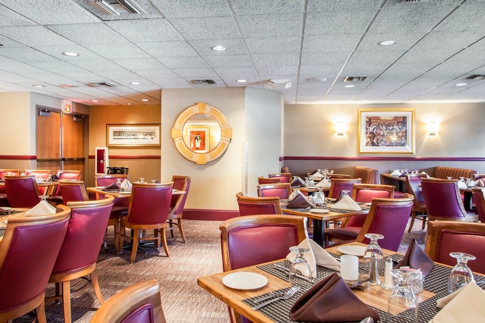 FOUR POINTS BY SHERATON MILWAUKEE AIRPORT in Milwaukee