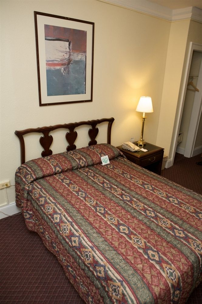 Travelodge by Wyndham Downtown Chicago in Chicago
