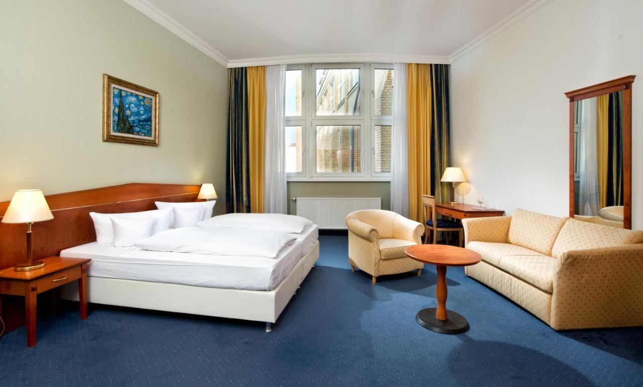 WYNDHAM GARDEN BERLIN MITTE in Berlin