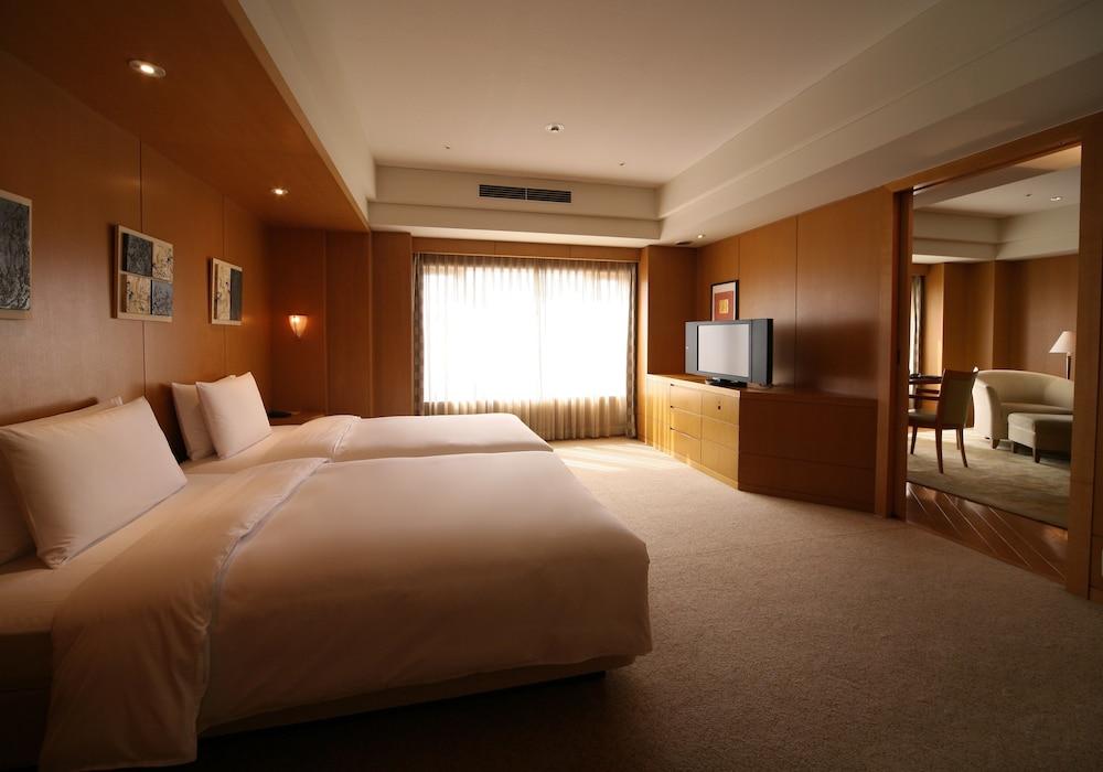 GRAND HYATT FUKUOKA in Fukuoka