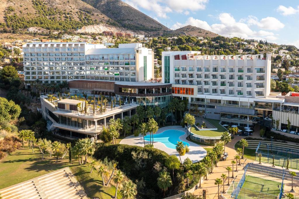 HIGUERON HOTEL MALAGA, CURIO COLLECTION BY HILTON-FIT in Fuengirola