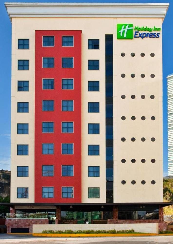 HOLIDAY INN EXPRESS CD. DE MEXICO SANTA FE in Mexico City