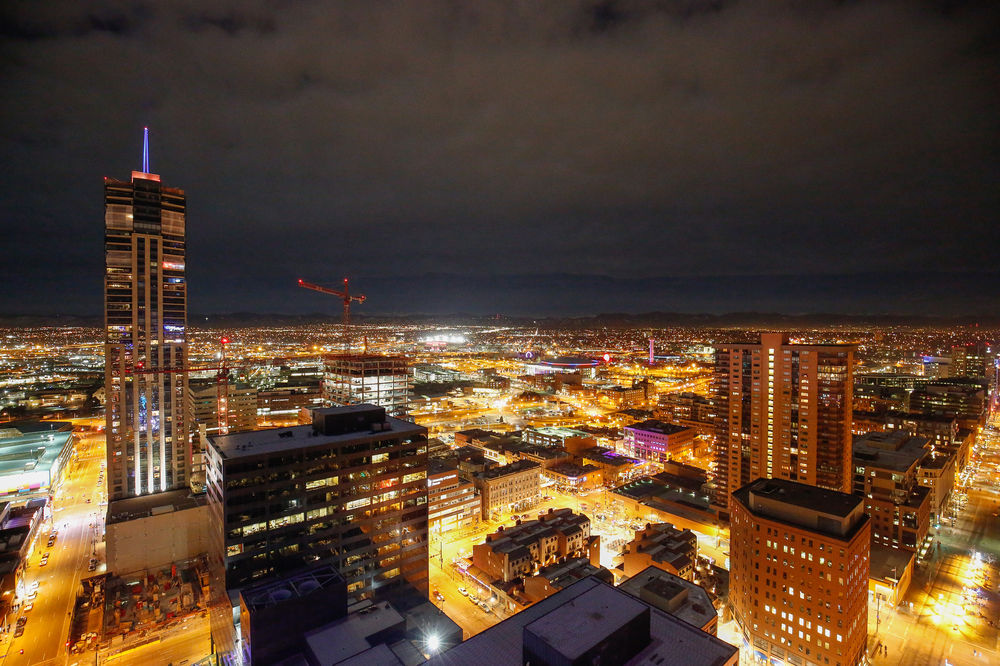 FOUR SEASONS HOTEL DENVER in Denver
