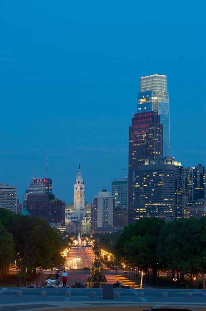 HOLIDAY INN EXPRESS MIDTOWN in Philadelphia, Pa
