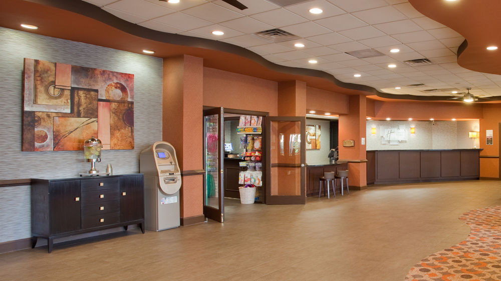 HOLIDAY INN RESORT GALVESTON ON THE BEACH in Galveston, Tx