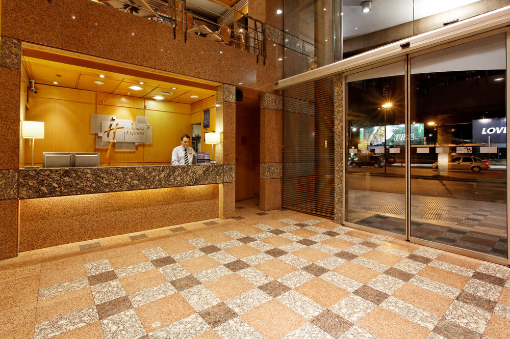 HOLIDAY INN PUERTO MADERO in Buenos Aires