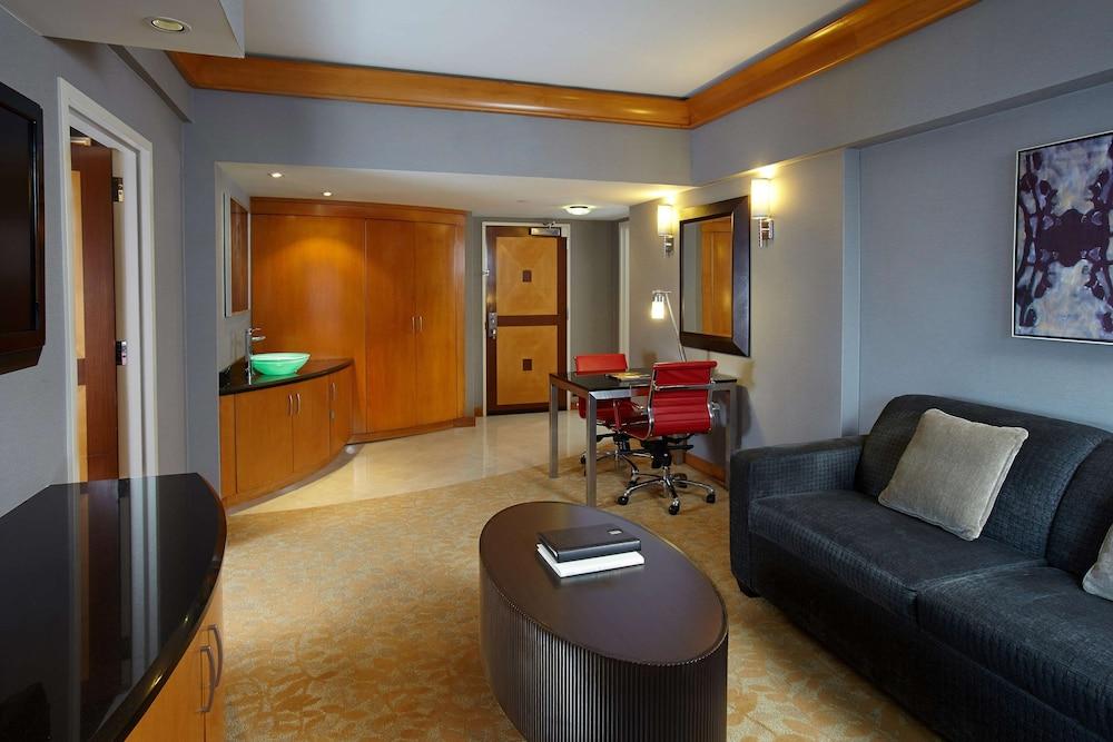 HILTON CLUB NEW YORK in New York, Ny