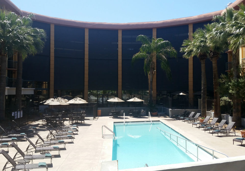 Embassy Suites by Hilton Phoenix Biltmore in Phoenix, Az