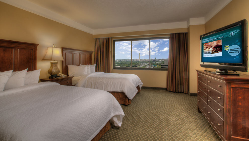 Embassy Suites by Hilton Crystal City National Airport in Arlington