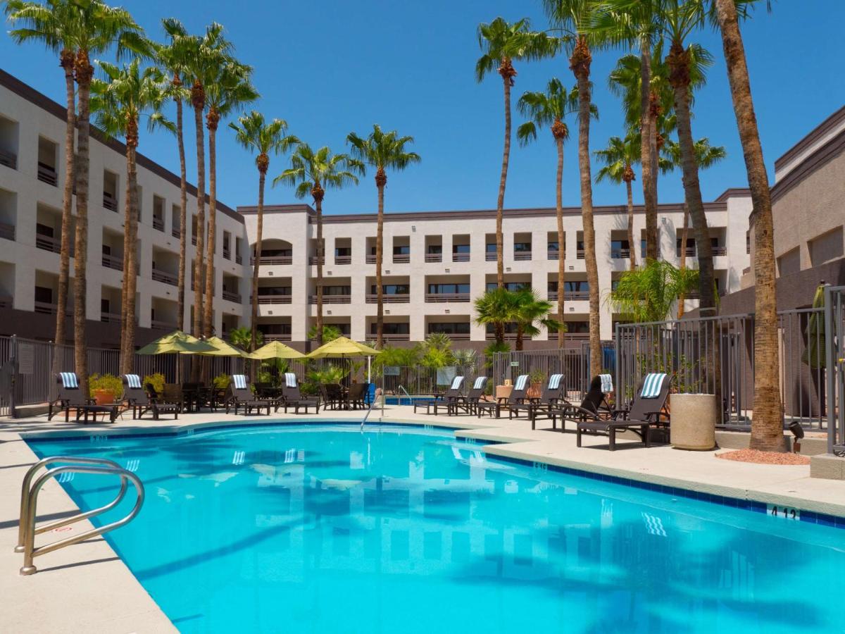 HILTON PHOENIX AIRPORT in Phoenix, Az