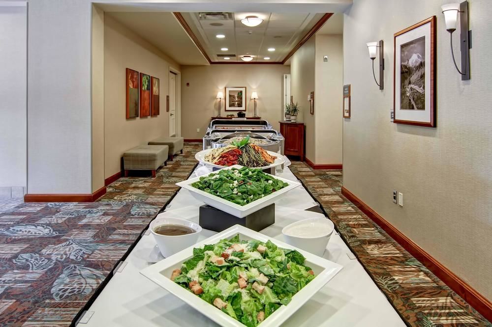 Hilton Garden Inn Seattle/Issaquah in Issaquah, Wa