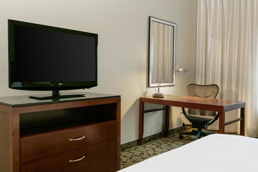 Hilton Garden Inn Omaha West in Omaha, Ne