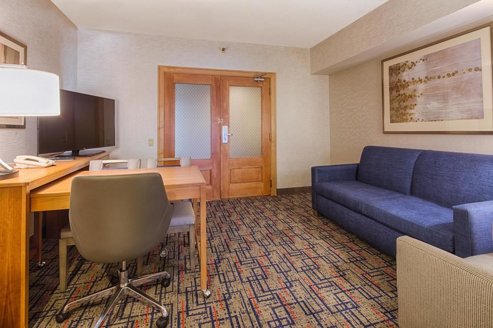 Embassy Suites by Hilton Chicago O'Hare Rosemont in Rosemont, Il